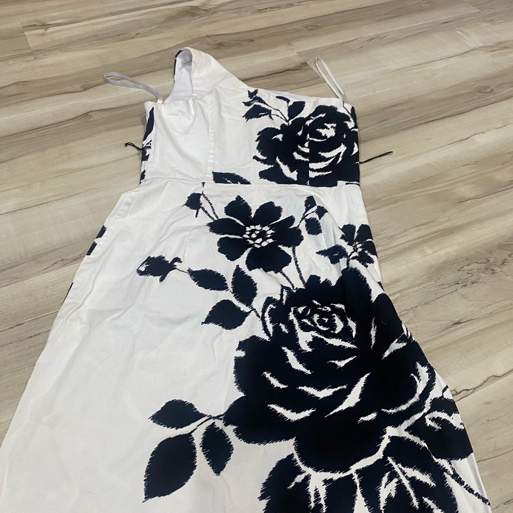 B Smart One Shoulder Floral Dress Women’s Size 8 White Navy Cocktail Party-260 - Picture 6 of 6